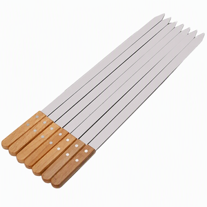 Brochettes plates en métal, brochettes en acier inoxydable pour barbecue avec manche en bois pour griller viande, légumes, shish kebab - Product Image 1