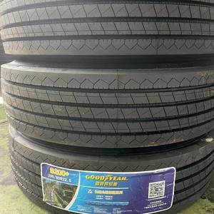 Pneu routier Goodyear S200+ 295/80R22.5 pour camions et autobus - Product Image 1