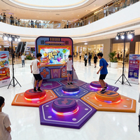 Cubo Mágico Saltador Multijugador con Sensor de Movimiento, Juego Interactivo de Salto con Luces LED, Tapete de Juego Arcade para Parques Infantiles Interiores y Centros de Entretenimiento Familiar
