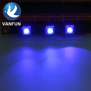 Lumière de moto VanFun <span class=keywords><strong>Piranha</strong></span> à LED blanche 395nm 4000-5000mcd 120, à traversée de trou, 3.0-3.4V, courant élevé, dessus plat 5mm, Super Flux - Product Image 3