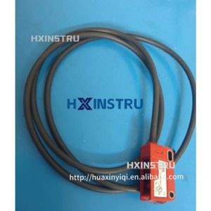 Nuevo Sensor Polarizado Retroreflectante Leuze PRK3C/6G-M8 H - Product Image 1