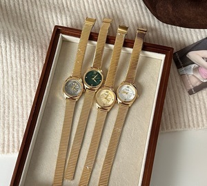 IEKE <span class=keywords><strong>123</strong></span> - Petite montre circulaire, montre-bracelet rétro, montre élégante à motif soleil - Product Image 6