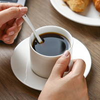 Vente en gros logo personnalisé classique tasse à café expresso soucoupe ensembles tasse à café en céramique blanche pour restaurants