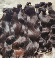 Nouvelle Offre Vente en Gros Livraison Directe Extensions de Cheveux Humains Bruts Vietnamiens Cheveux Bouclés Bruts Indiens Birmans Paquets de Cheveux Humains Ondulés Naturels