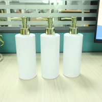 Bouteille en plastique PET de 480 ml avec pulvérisateur à pompe pour l'emballage de lotion et de shampoing, couleur du bouchon personnalisable, OEM/ODM disponible