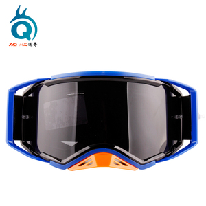 Gafas de Ciclismo <span class=keywords><strong>MTB</strong></span> con <span class=keywords><strong>Lentes</strong></span> de Policarbonato Antiempañamiento UV400, Marco Azul, Logotipo Personalizado OEM, Gafas MX Xunqi XH-103 Tear, MOQ 300 Piezas - Product Image 2