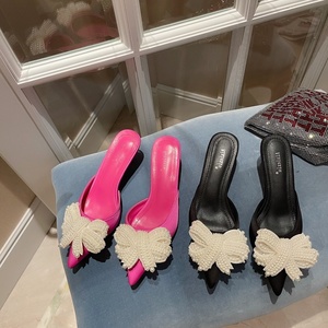 Chaussures d'été pour femmes à talons fins, avec perles extérieures, motif pois basique, en microfibre, nœud papillon, décolletées, noires - Product Image 1