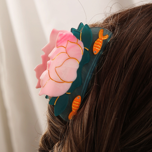 Fermaglio per Capelli Personalizzato in Acido Etilico con Fiore Carino per Regali di Nozze di Galore Accessories - Product Image 4