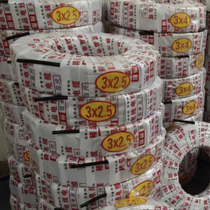 Câble électrique flexible YC de haute qualité, conducteur en cuivre, <span class=keywords><strong>gaine</strong></span> en caoutchouc, câble d'alimentation robuste pour usage extérieur - Product Image 4