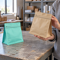 Sachet de café mat uni avec fond plat, languette de tirage et fermeture éclair refermable pour café en grains entiers ou moulu, idéal pour la vente au détail