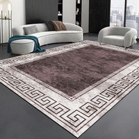 Tapis shaggy en velours cristal ultra doux, tapis moderne d'intérieur en peluche avec dos antidérapant, résistant aux taches et lavable.