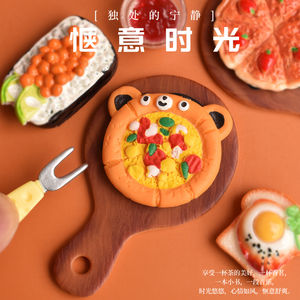 Plato de Pizza de Madera con Diseño de Cachorro Adorable, Cabujón de Resina para Decoración de Cocina en Miniatura, Accesorios Hechos a Mano - Product Image 3