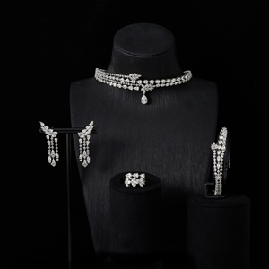 Parures de colliers ras-du-cou de luxe en zircon cubique pour femmes, bijoux de mariage, de fête et de fiançailles en zircone - Product Image 1