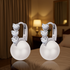 Orecchini a Cerchio E3778 in Oro Bianco con Cristalli a Forma di Sfera e Strass, Stile Classico da Sposa per Donne - Product Image 2