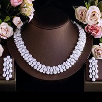 Somptueux Ensemble de Bijoux de Mariée Complet en Zircons Cubiques Pavés Ronds, Grand et Luxueux, Collier Massif pour Mariage, Fête, Arabe, Pakistanais, Défilé
