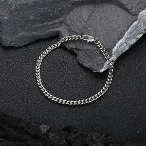 Pulsera de Eslabones Cubanos de Acero Inoxidable, Chapada <span class=keywords><strong>en</strong></span> <span class=keywords><strong>Oro</strong></span> de 18K, Antideslustre, Joyería Hip Hop para Hombre, Suave y Cómoda de Usar - Product Image 1