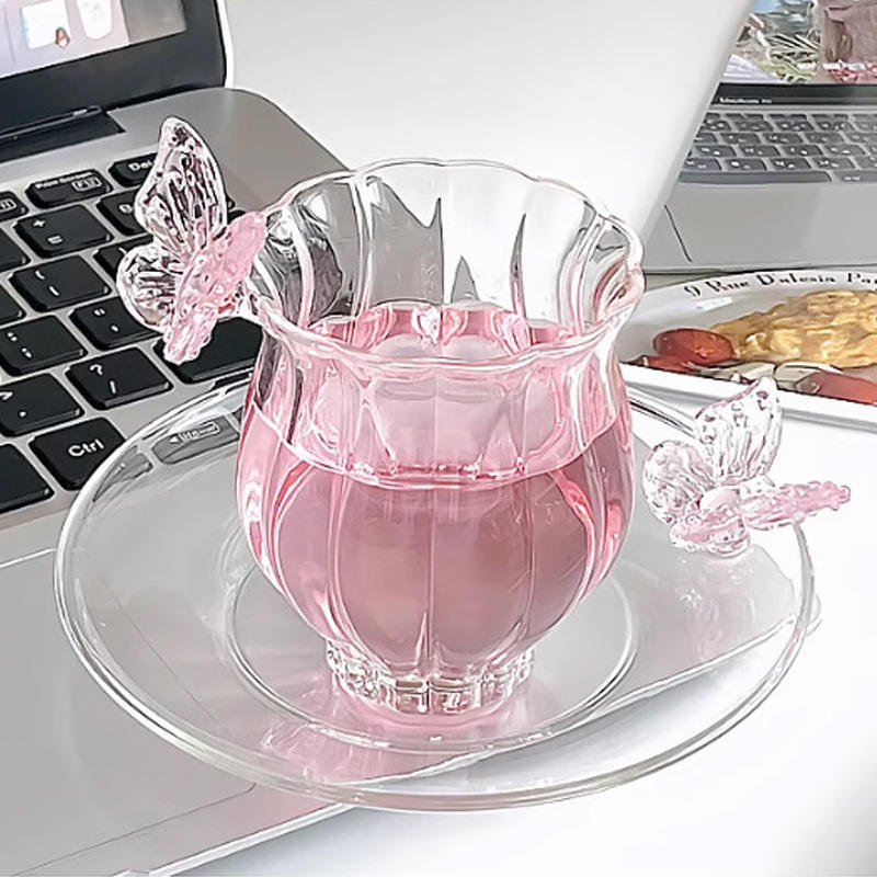 Narcissus cup with saucer-pink butterfly