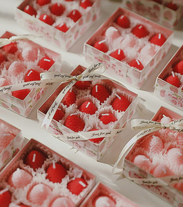 Vela Aromática de Cera de Soja al por Mayor, Decoraciones para el Día de San Valentín, Accesorio de Boda Económico, Vela Rosa de Fresa al por Mayor - Product Image 6