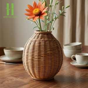 Jarrón de ratán Natural hecho a mano de alta calidad, soporte decorativo para flores para decoración moderna Bohemia o rústica para el hogar, OEM hecho en Vietnam - Product Image 1