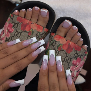 Prêt à expédier – 48 faux ongles assortis pour doigts et orteils, courts, à bout français, réutilisables, à presser – Ensemble pour les vacances d'été – Fournisseur - Product Image 4