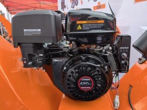 Trituradora de Madera a Gasolina de 15 HP GS120, Máquina para Triturar Ramas, Trituradora de Madera para Jardín y Granja, Trituradora de Madera con Motor - Product Image 1