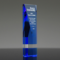 Paire de trophées en cristal bleu pour les partenariats d'entreprise et les récompenses pour les réalisations d'équipe