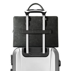 Maletín de Lujo Personalizado para Portátil en Alcántara, Bolso de Mano Premium, Resistente y Portátil para Negocios - Product Image 5