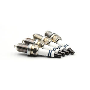 Candela d'Accensione K6RTP per Ricambi Auto, Parte OEM Sostitutiva per DENSO IK20, Vendita all'Ingrosso - Product Image 2