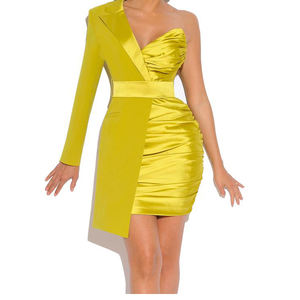 Manchon unique plissé costume robe élégante femme Printemps et été nouvelle datation - Product Image 1