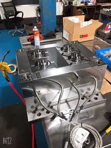 Nhựa cao su khuôn Vua tiêm đúc chèn đúc - Product Image 4