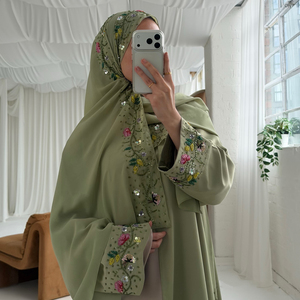 Abaya brodée opulente Loriya pour femmes musulmanes, mode islamique de Dubaï, <span class=keywords><strong>robe</strong></span> <span class=keywords><strong>longue</strong></span> formelle - Product Image 2