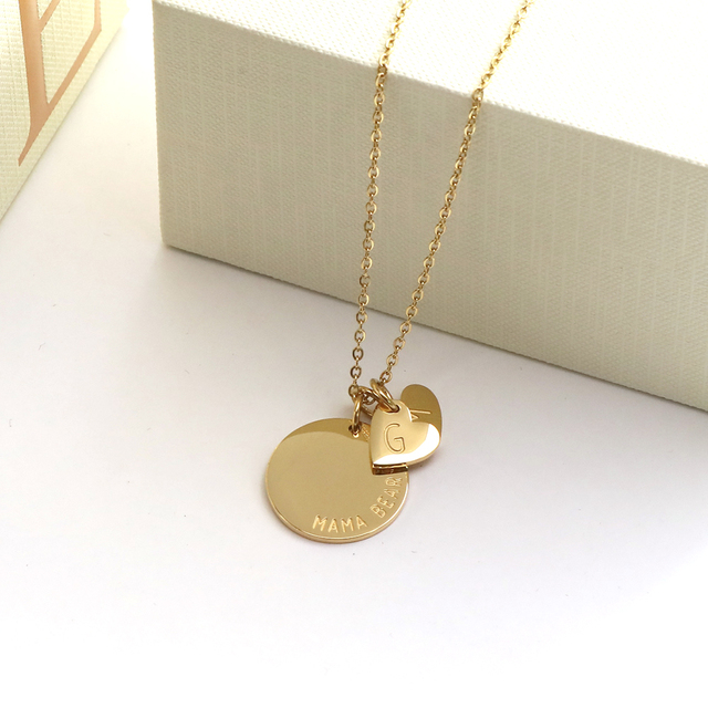 Wholesale Jewelry Personalized Disc Engraved Custom Words Gold Tiny Initial Charm Necklace for Women Mom Birthday Gift