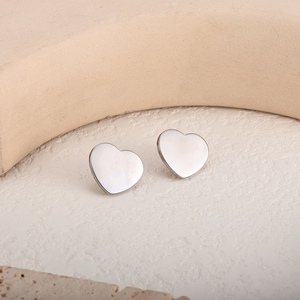 Boucles d'oreilles en acier inoxydable en forme de cœur léger Ensemble d'oreilles en or de haute qualité pour les femmes Conception de bijoux à la mode pour la fête - Product Image 5