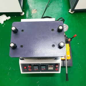 Presse à chaud hydraulique pour la fabrication de portes en contreplaqué et MDF, état neuf, pour l'industrie du bois, avec moteur, pour le contreplaqué stratifié - Product Image 4