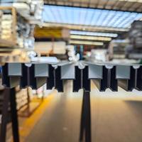 Profilé en aluminium industriel Série 2020 2040 2060 2080 Fente en V Table de travail carrée en aluminium pour imprimante 3D Extrusion d'aluminium 2020