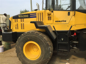 Chargeuse sur pneus Komatsu WA200-5 d'occasion de haute qualité, capacité nominale de 15 tonnes, moteur CAT 3304, puissance de 92 kW, pompe hydraulique Nabtesco, origine japonaise - Product Image 3