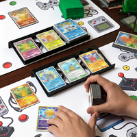 Présentoirs en acrylique robustes de qualité professionnelle pour cartes à collectionner, idéaux pour le merchandising sur comptoir en chaîne de magasins de détail