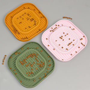 Almohadilla para mascotas para aliviar la ansiedad al por mayor, alfombrilla de silicona para lamer perros, alfombrilla de silicona para lamer perros con ventosa - Product Image 1