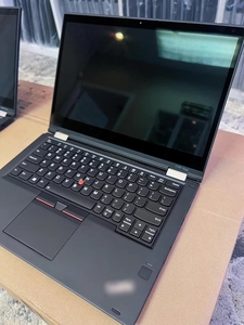 Ordinateur Portable Tactile 2-en-1 <span class=keywords><strong>Lenovo</strong></span> <span class=keywords><strong>ThinkPad</strong></span> <span class=keywords><strong>X390</strong></span> <span class=keywords><strong>Yoga</strong></span> Intel I5 8 Go de RAM Ultra-Fin avec Stylet Usagé - Product Image 5