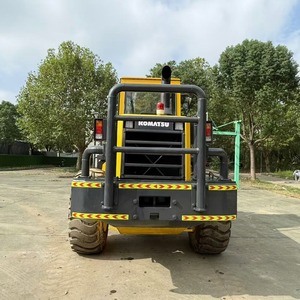 รถตัก WA320-3 Komatsu มือสองพร้อมรถตักล้อหน้า - Product Image 4