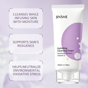 Espuma Limpiadora Hidratante con Extracto Natural de Raíz de Iris Florentina, para Todo Tipo de Piel, Personalizable y para Pedidos al por Mayor - Product Image 3