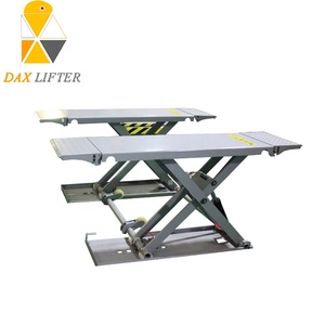Sollevatore per auto Mobile a forbice portatile per uso da officina - Product Image 1