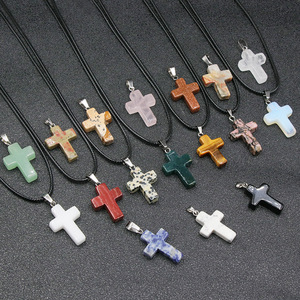 Nouveau collier pendentif croix en pierre naturelle de cristal d'agate de quartz <span class=keywords><strong>rose</strong></span> de couleur mélangée à la mode - Product Image 6