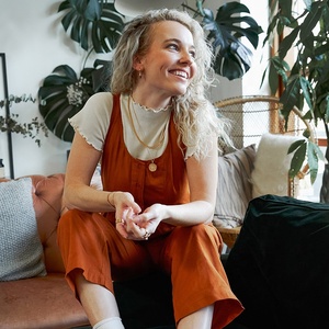 <strong>Best</strong> Selling Gold Vermeil 925 Sterling Silver Theia <strong>Medallion</strong> Coin <strong>Necklace</strong> Gold - Product Image 4