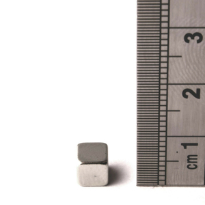 Aimants de cube en néodyme N42 5mm X 5mm X 5mm Aimants de cube en terre rare <span class=keywords><strong>Neocubes</strong></span> nickelés - Product Image 5