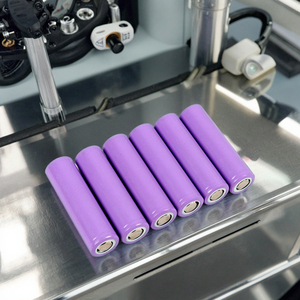 FEB <span class=keywords><strong>3</strong></span>.7V 18650 원통형 리튬 이온 배터리 셀 800mAh 1200mAh 2600mAh 1500 사이클 LiNiMnCoO2 18650 배터리 - Product Image 5