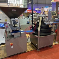 Machine commerciale entièrement automatique motorisée en acier inoxydable pour diviser et arrondir la pâte, capacité de 7600 pièces/heure