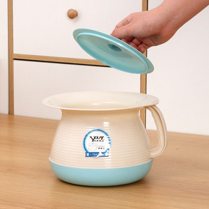 Bacinica portátil con tapa, urinario redondo de plástico sin agua para uso nocturno en el hogar, para ancianos, embarazadas y adultos. - Product Image 4