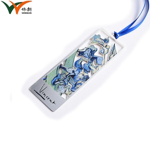 Marcapáginas de Diseño Único en Color Azul con Grabado Hueco y Borla, Regalo Navideño - Product Image 3