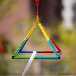 Instrument de guérison sonore en quartz Merkaba suspendu, cristal arc-en-ciel, pour la guérison énergétique et la méditation pleine conscience - Product Image 4
